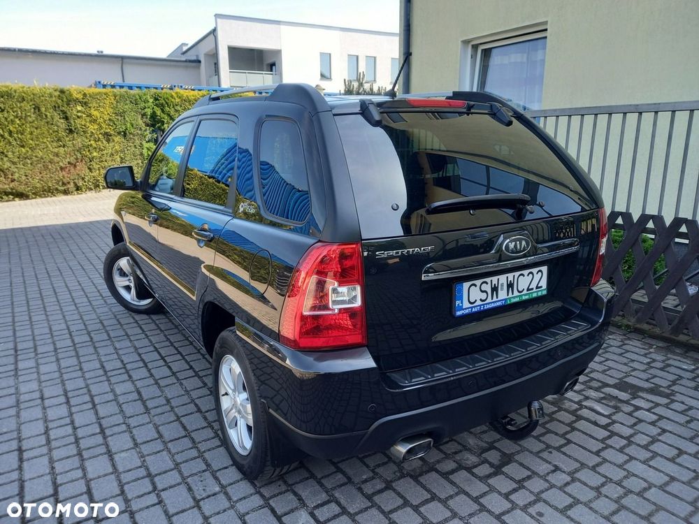 Kia Sportage 2.0 2WD Champ - 2