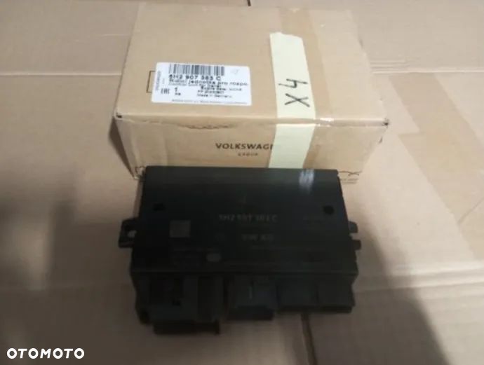 VW Golf Arteon Passat B8 Sterownik Haka 5H2907383C - 1