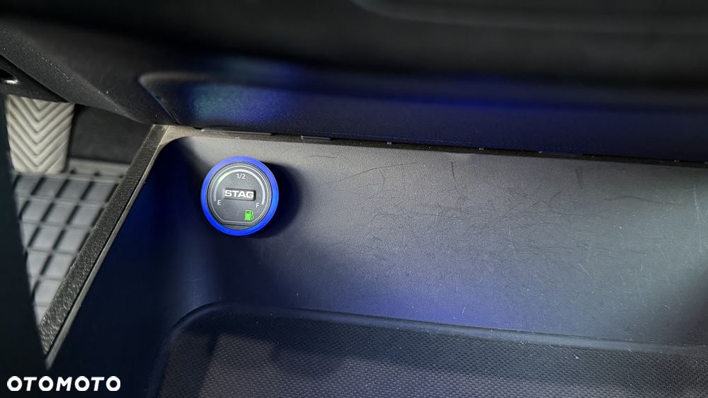 Hyundai i30 1.4 Base - 13