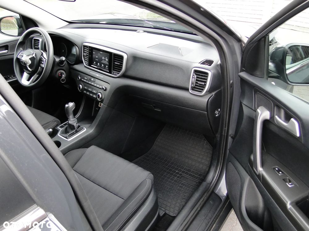 Kia Sportage 1.6 GDI M 2WD - 19