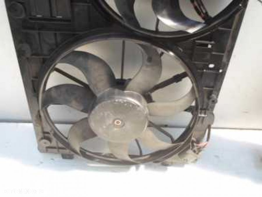 Passat B7 Cc Golf Wentylatory Obudowa 1K0121207BC - 4