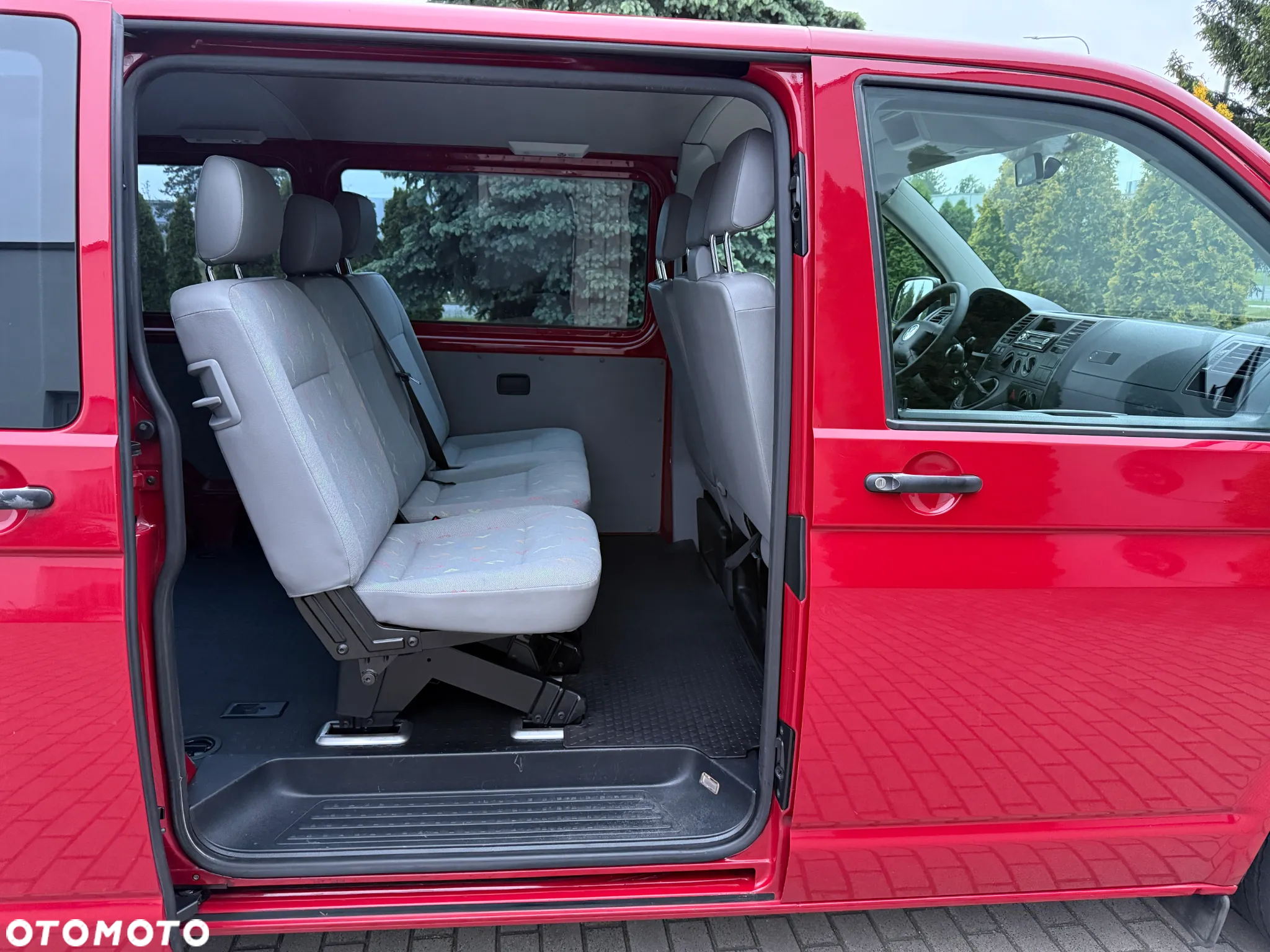 Volkswagen Transporter - 32