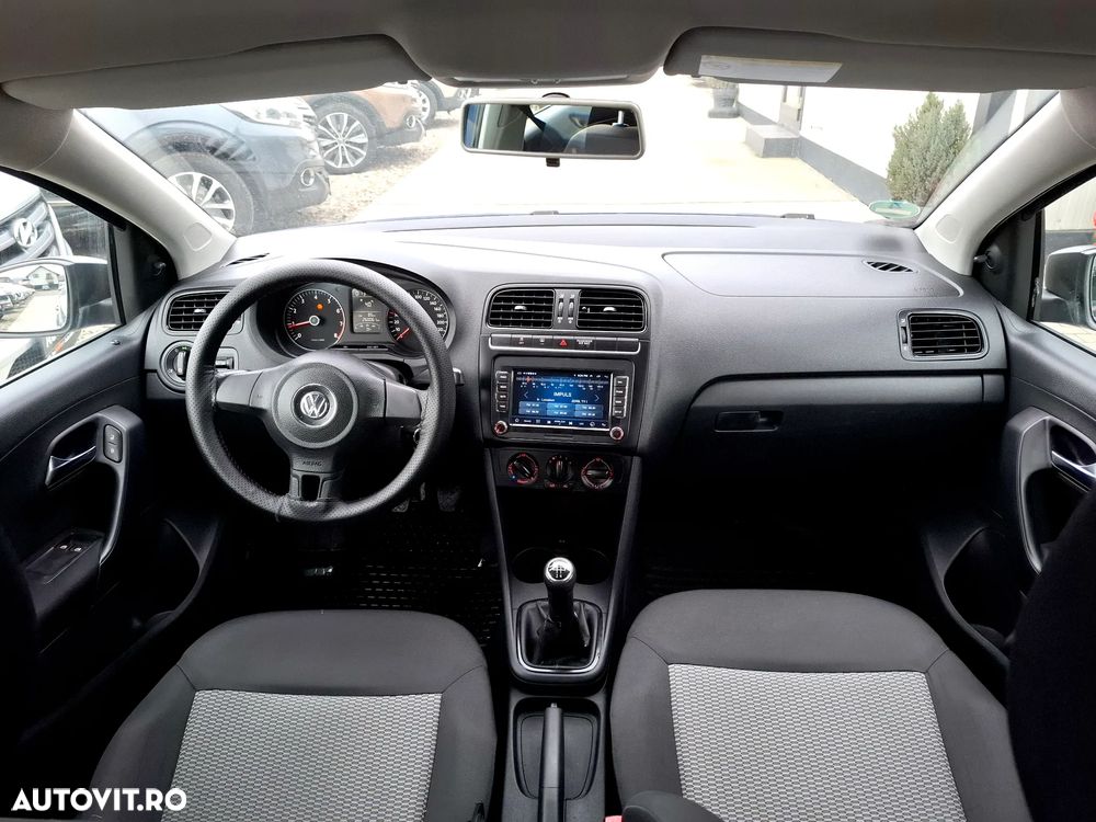 Volkswagen Polo 1.2 Comfortline - 6
