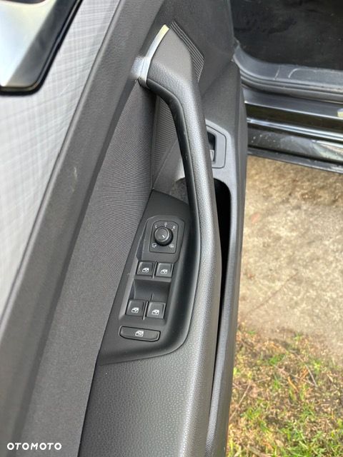 Volkswagen Passat 1.5 TSI EVO Business - 15