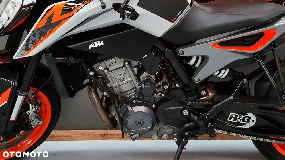 KTM Duke - 22