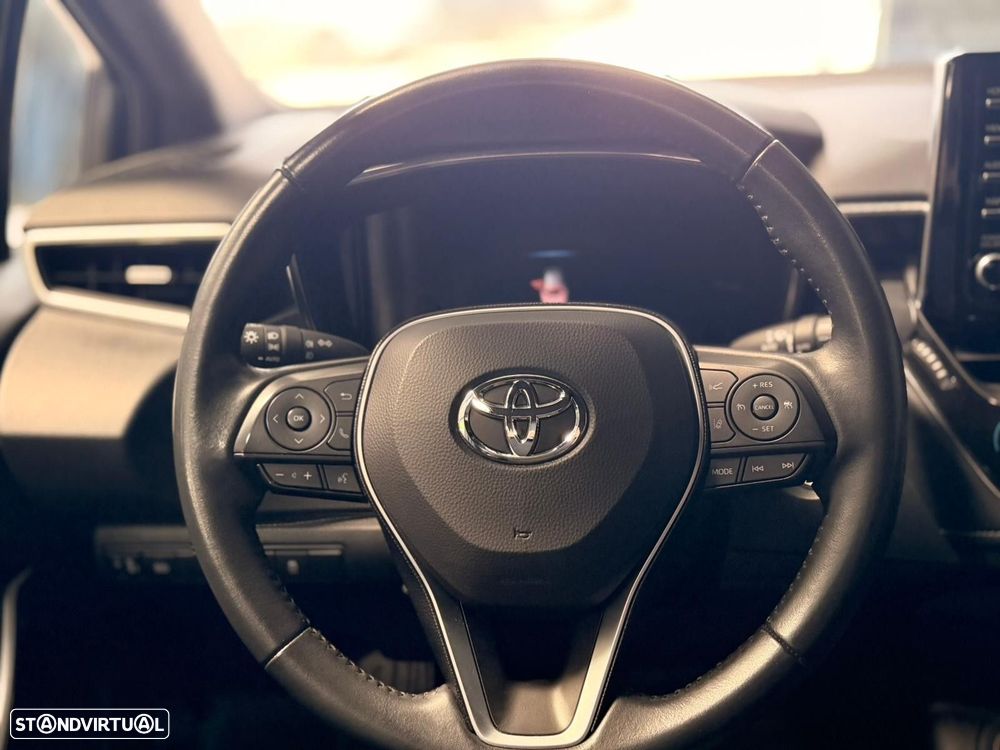 Toyota Corolla - 22