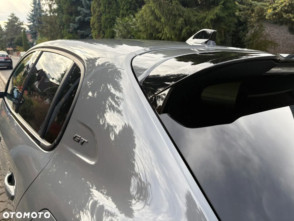 Peugeot 208 - 9