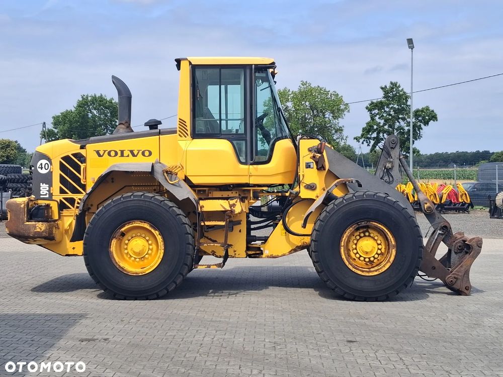 Volvo L 90 F - 5