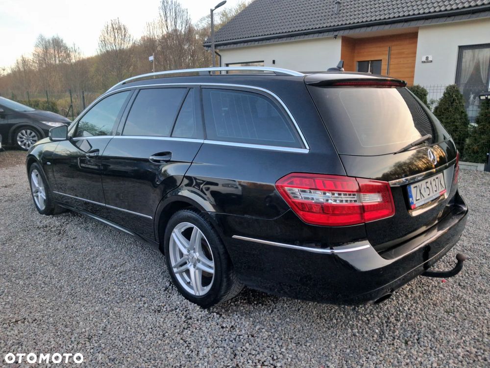 Mercedes-Benz Klasa E 350 CDI 4-Matic BlueEff Avantgarde - 29