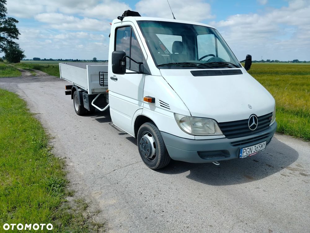 Mercedes-Benz Sprinter - 2
