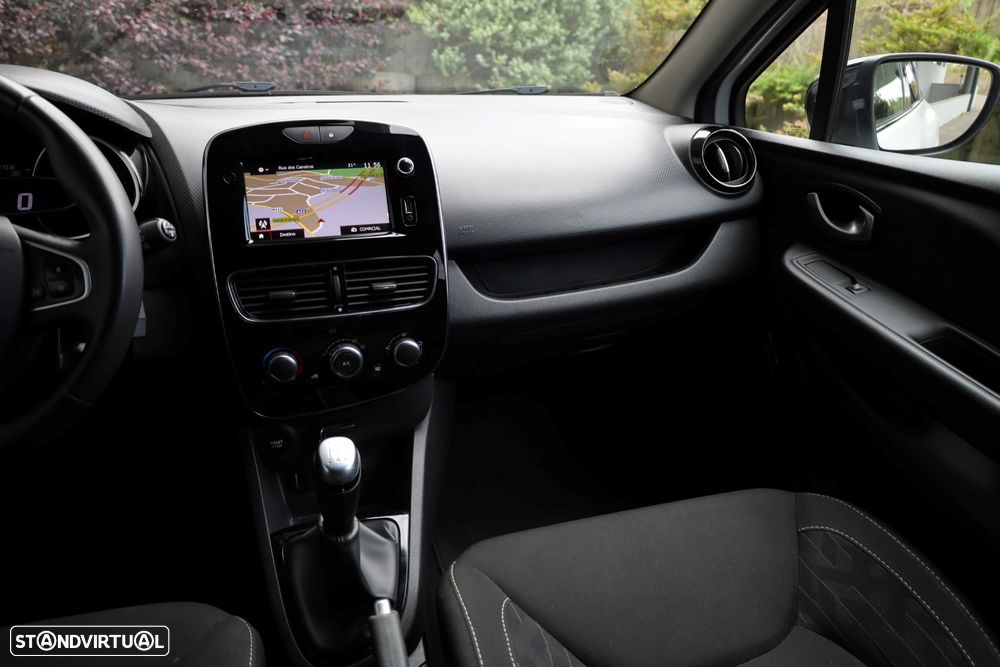 Renault Clio Sport Tourer TCe 90 Dynamique - 17