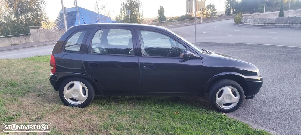 Opel Corsa 1.5 D Swing - 4