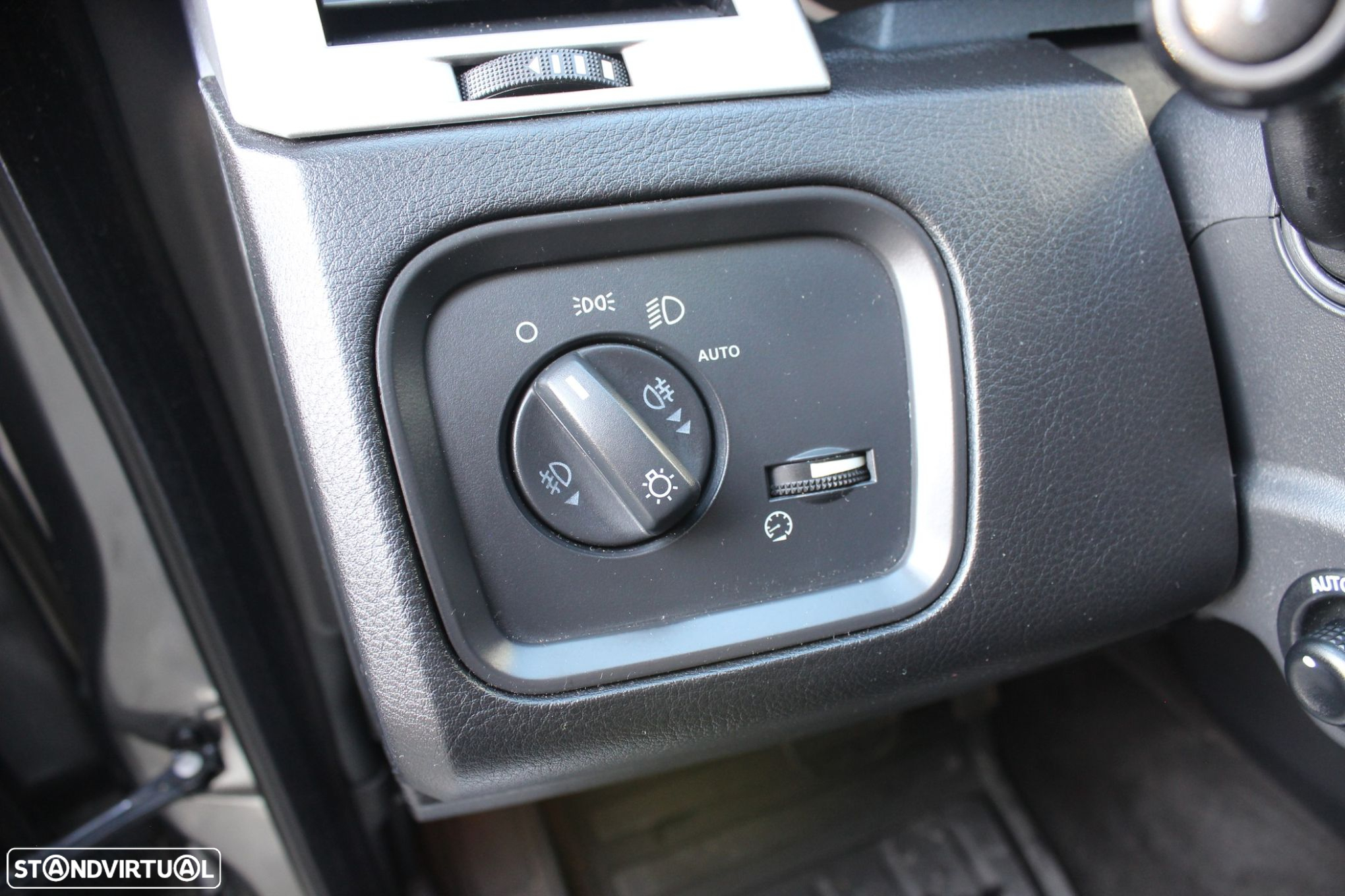 Land Rover Range Rover Sport 2.7 TDV6 HSE - 15