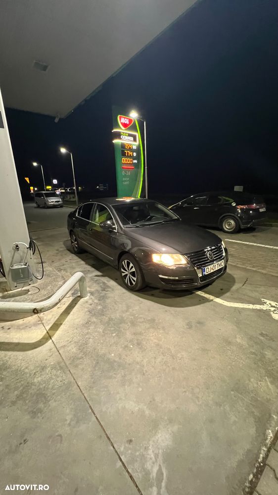 Volkswagen Passat 1.9 TDI Highline - 6