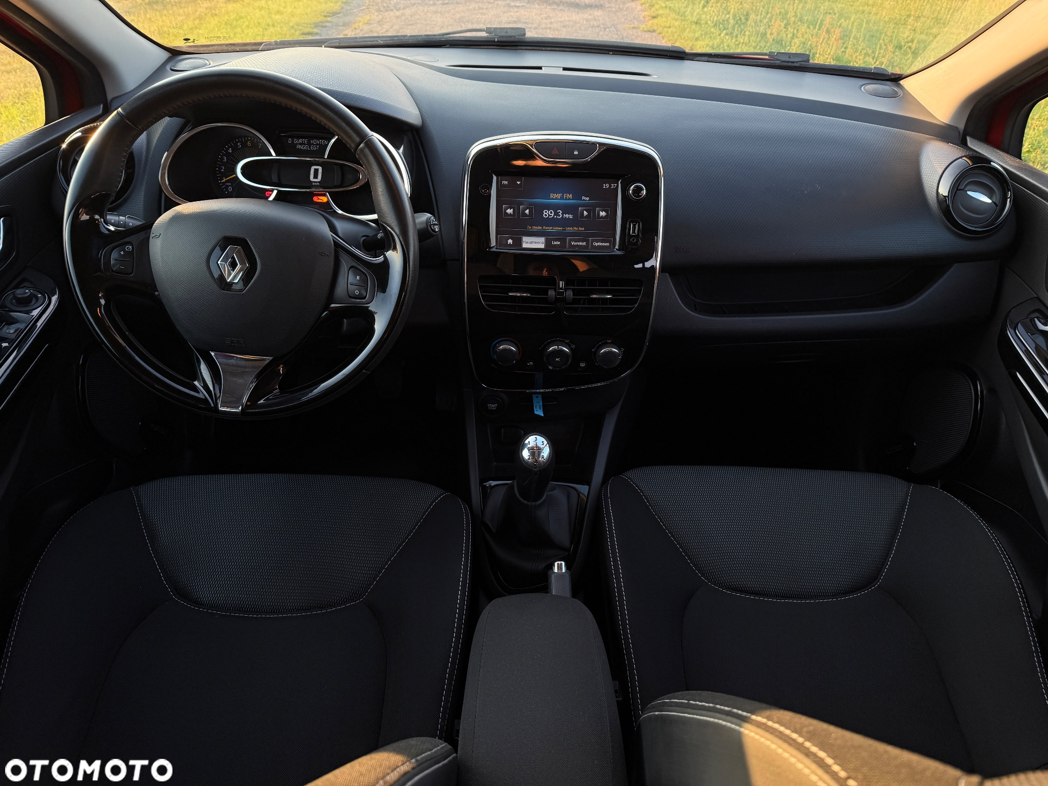 Renault Clio 1.2 16V 75 Dynamique - 10