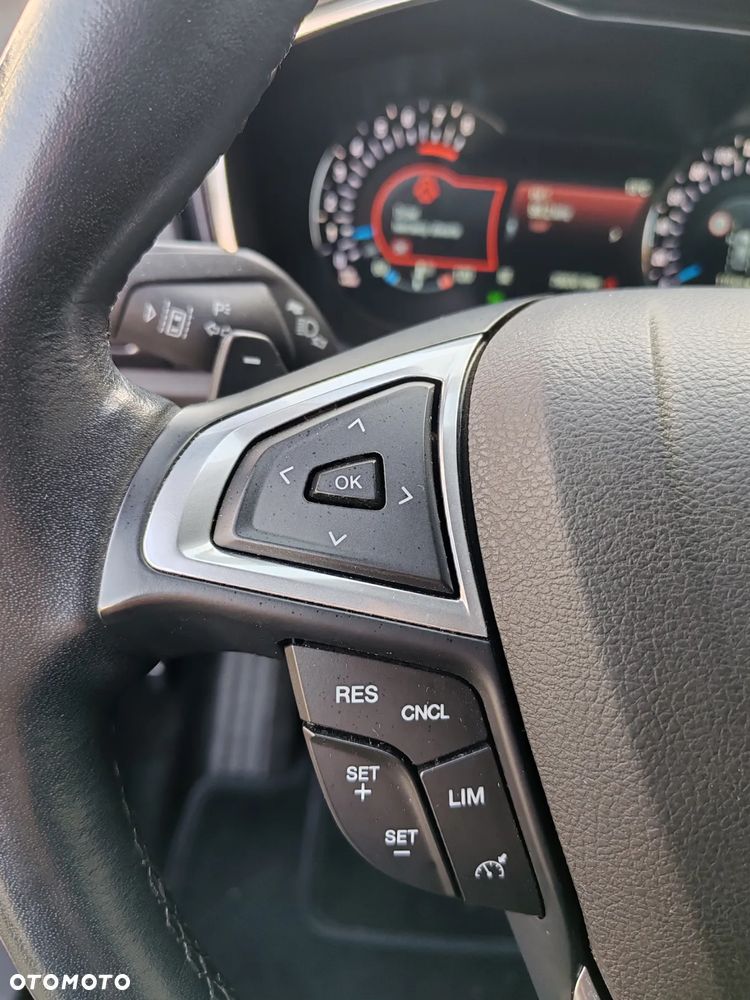 Ford Mondeo 1.5 EcoBoost Titanium - 19