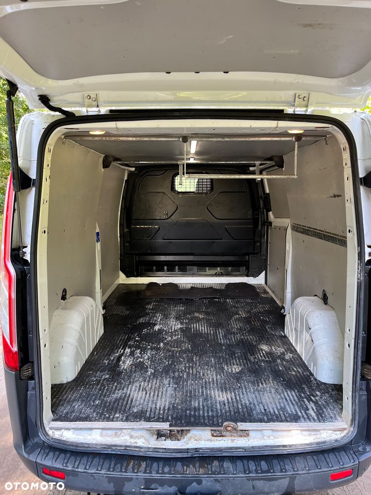 Ford Transit custom - 16