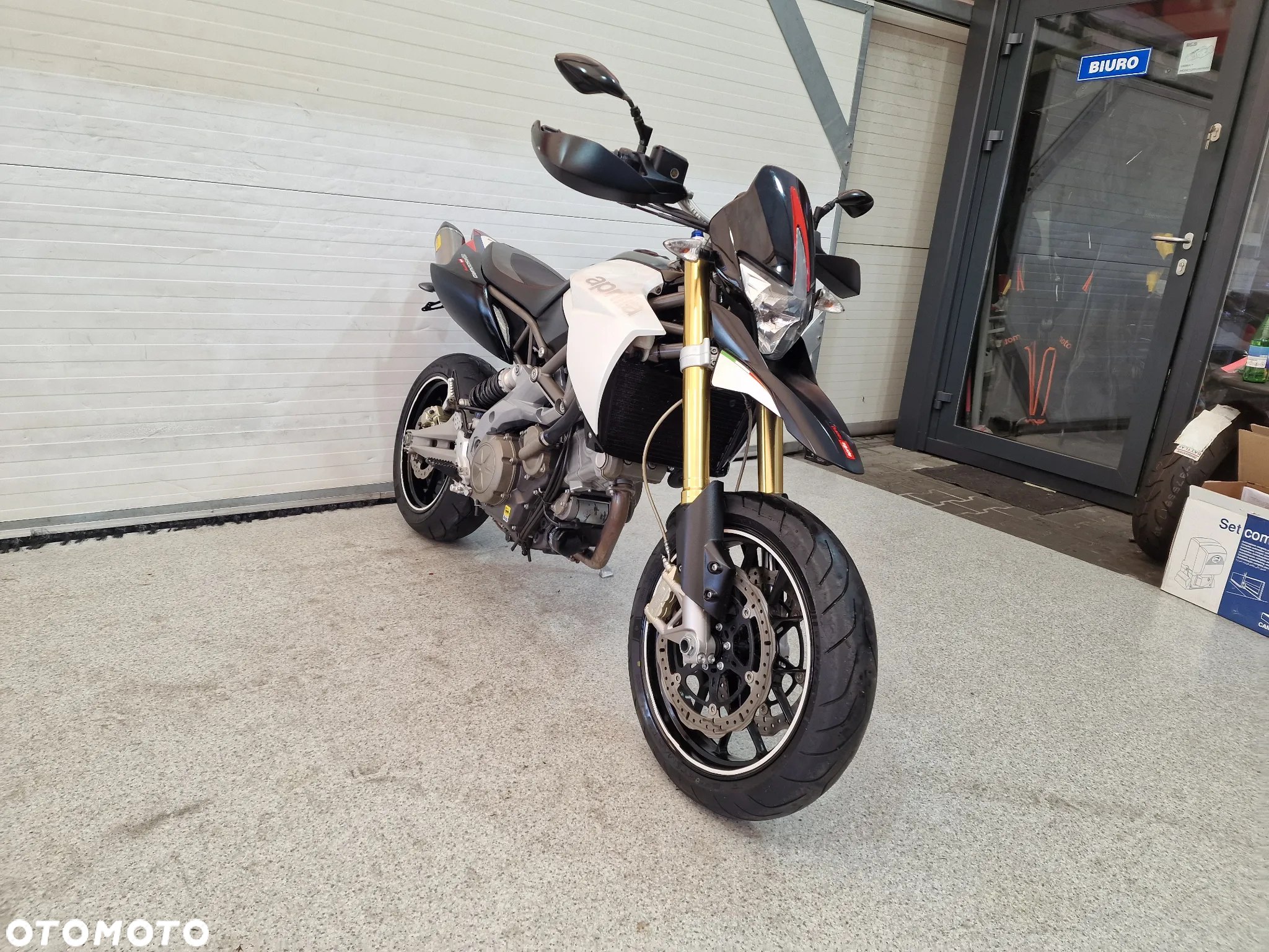Aprilia Dorsoduro - 6
