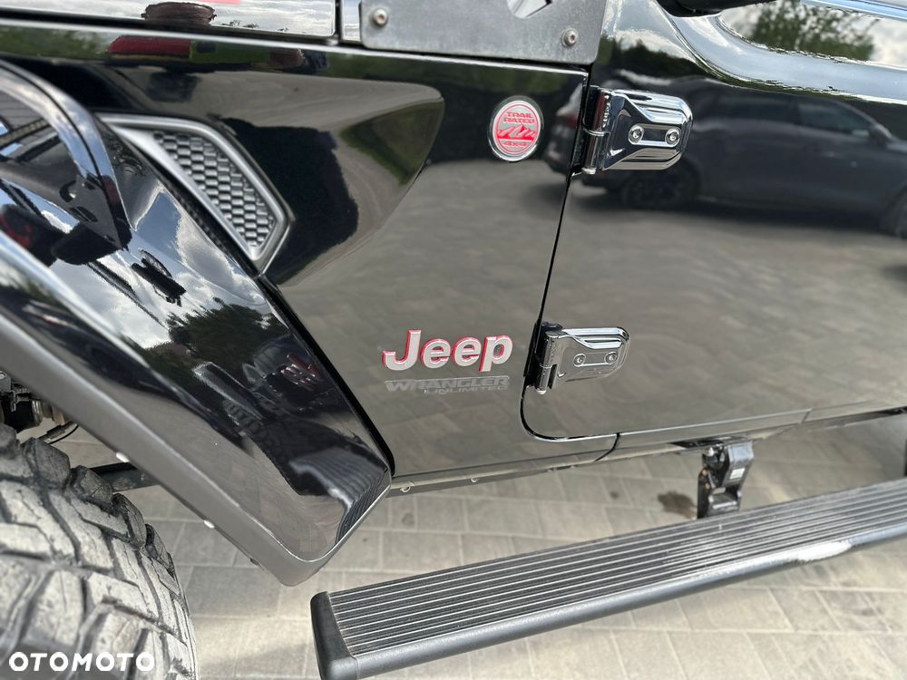Jeep Wrangler - 17