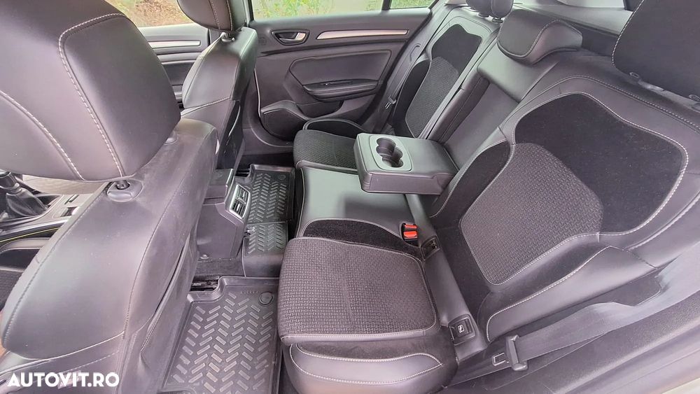 Renault Megane TCE GPF Intens - 6