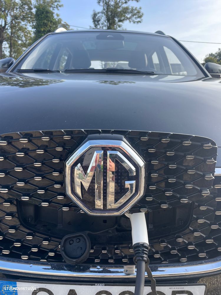 MG ZS EV Luxury - 15