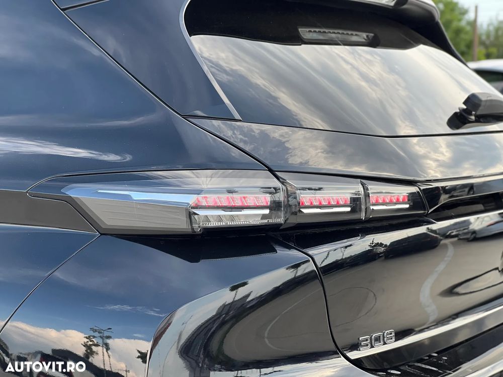 Peugeot 308 PureTech 130 EAT8 Allure - 8