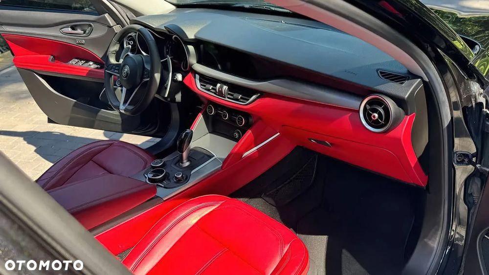 Alfa Romeo Stelvio 2.0 Turbo Super Q4 - 9