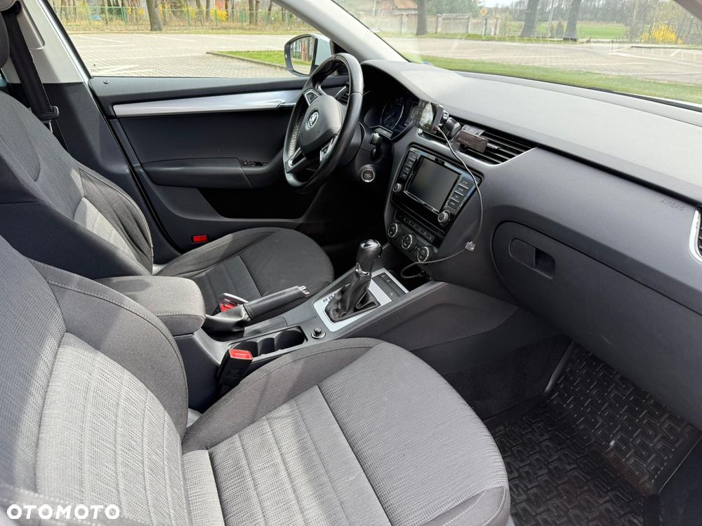 Skoda Octavia 1.8 TSI Elegance DSG - 10