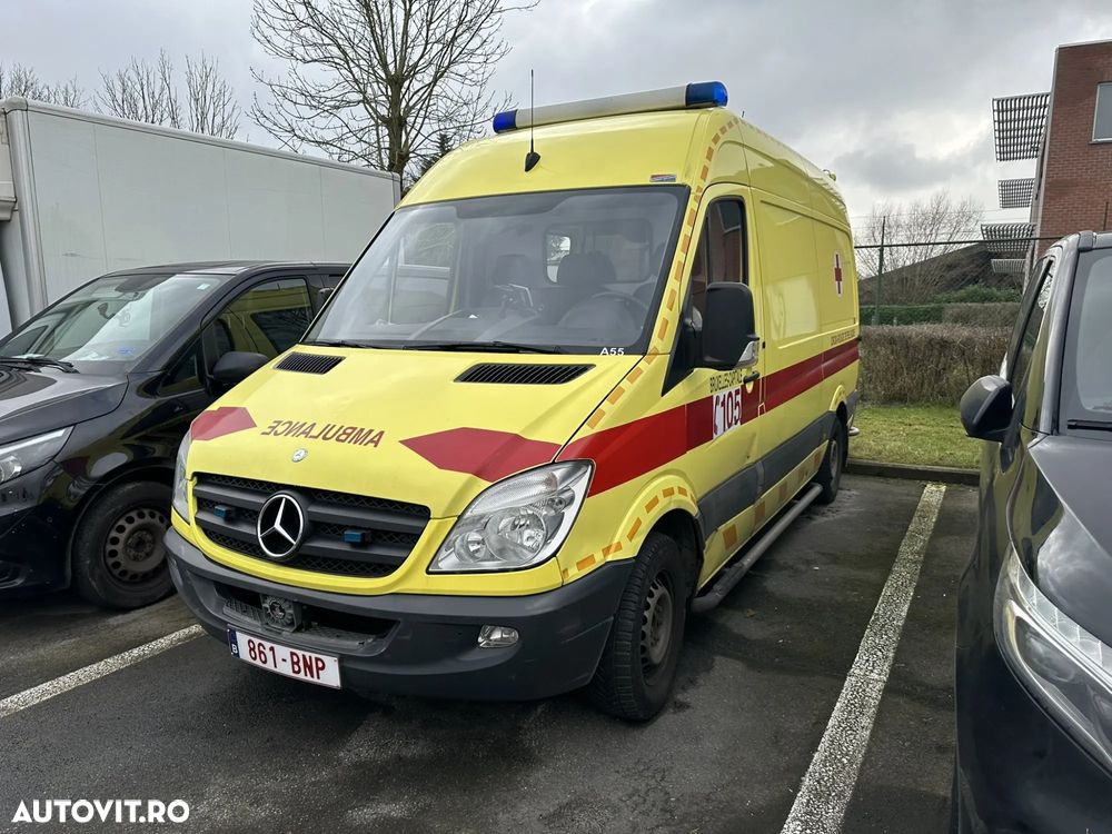 Mercedes-Benz Sprinter - 1