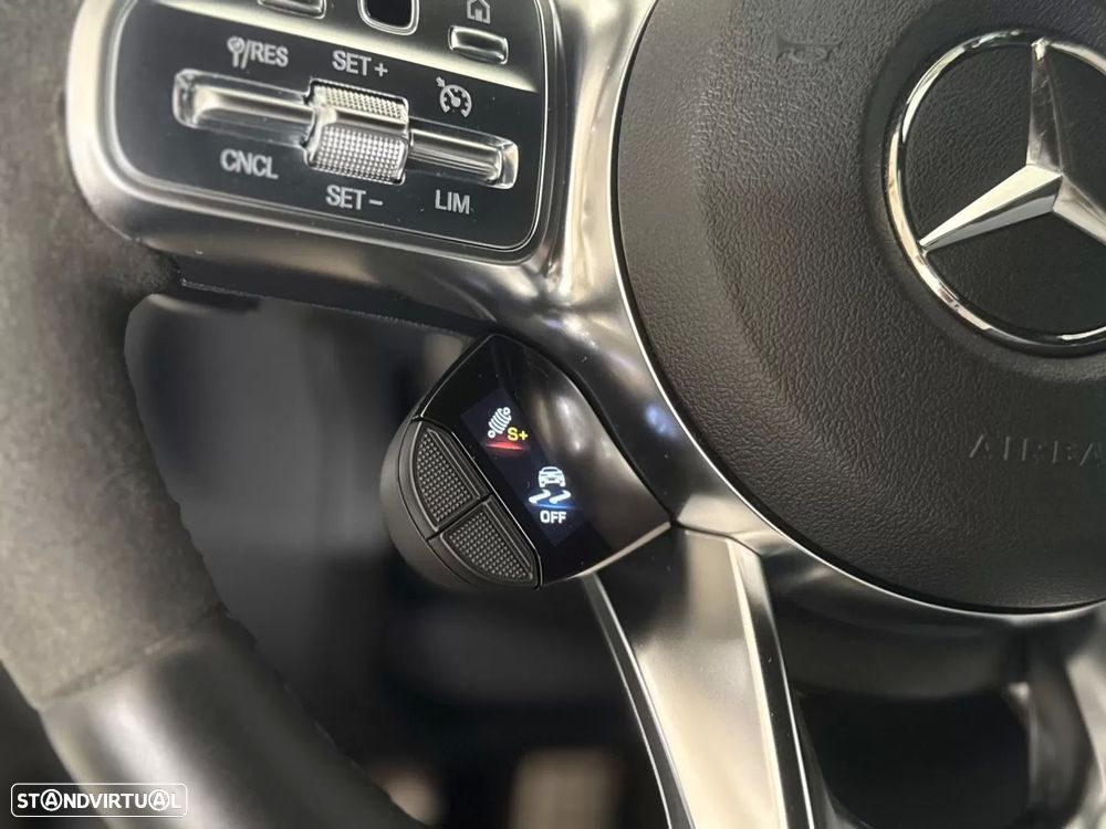 Mercedes-Benz C 63 AMG S - 37