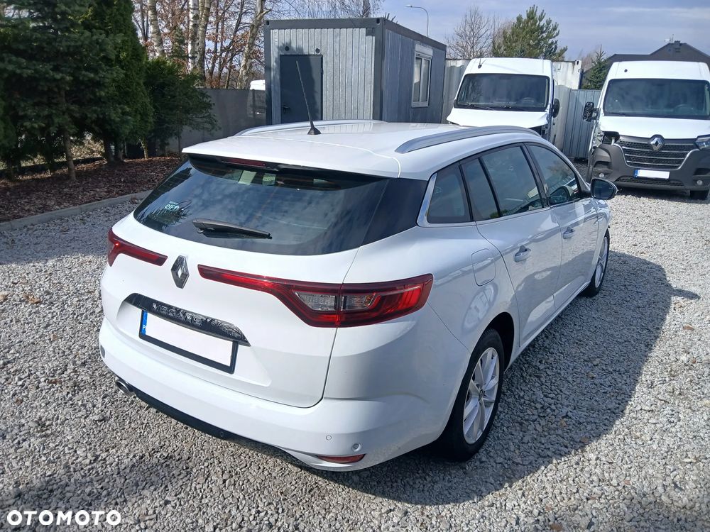 Renault Megane 1.5 Blue dCi Intens - 13
