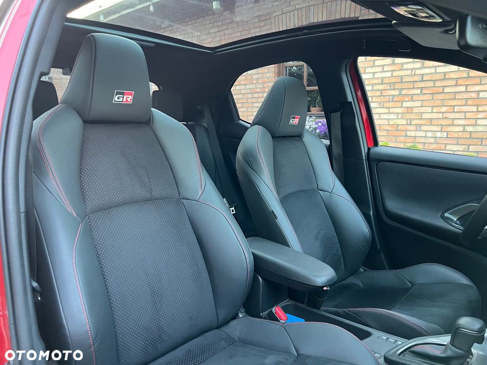 Toyota Yaris Hybrid 1.5 VVT-i GR SPORT - 20