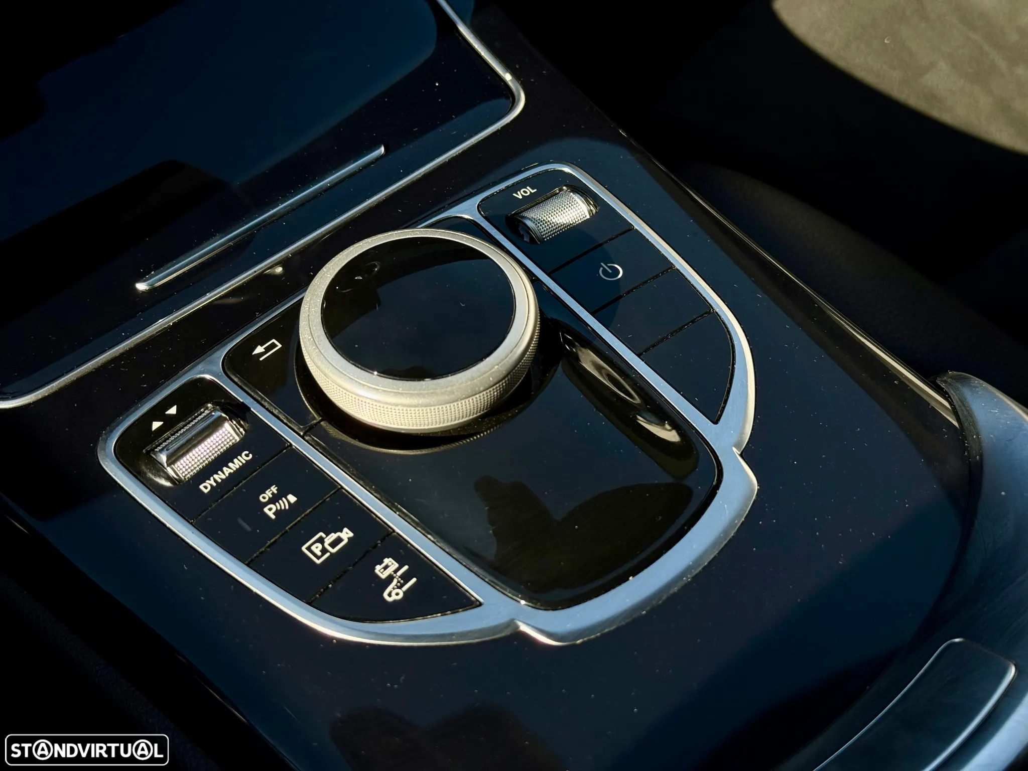 Mercedes-Benz C 300 de AMG Line - 26