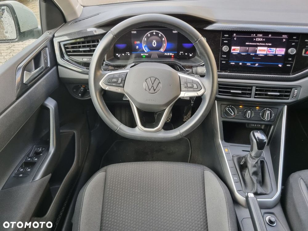 Volkswagen Polo 1.0 TSI Life DSG - 11