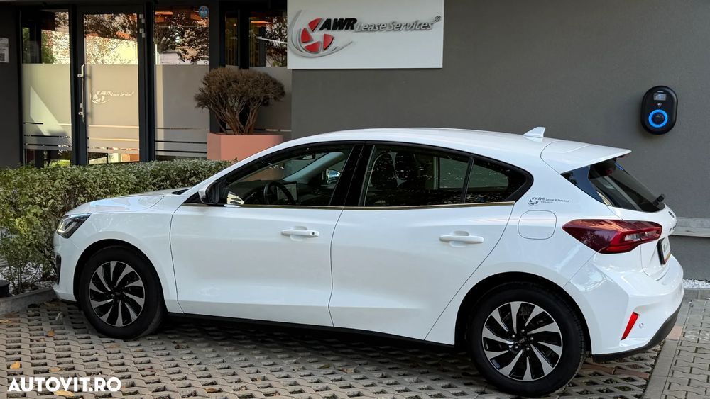 Ford Focus 1.0 EcoBoost Titanium - 4