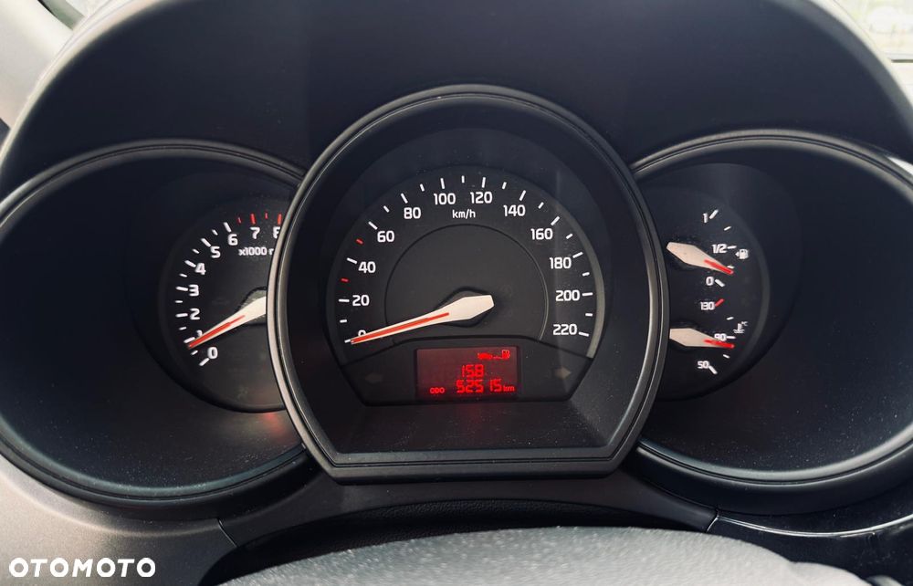 Kia Rio 1.2 Business Line - 11