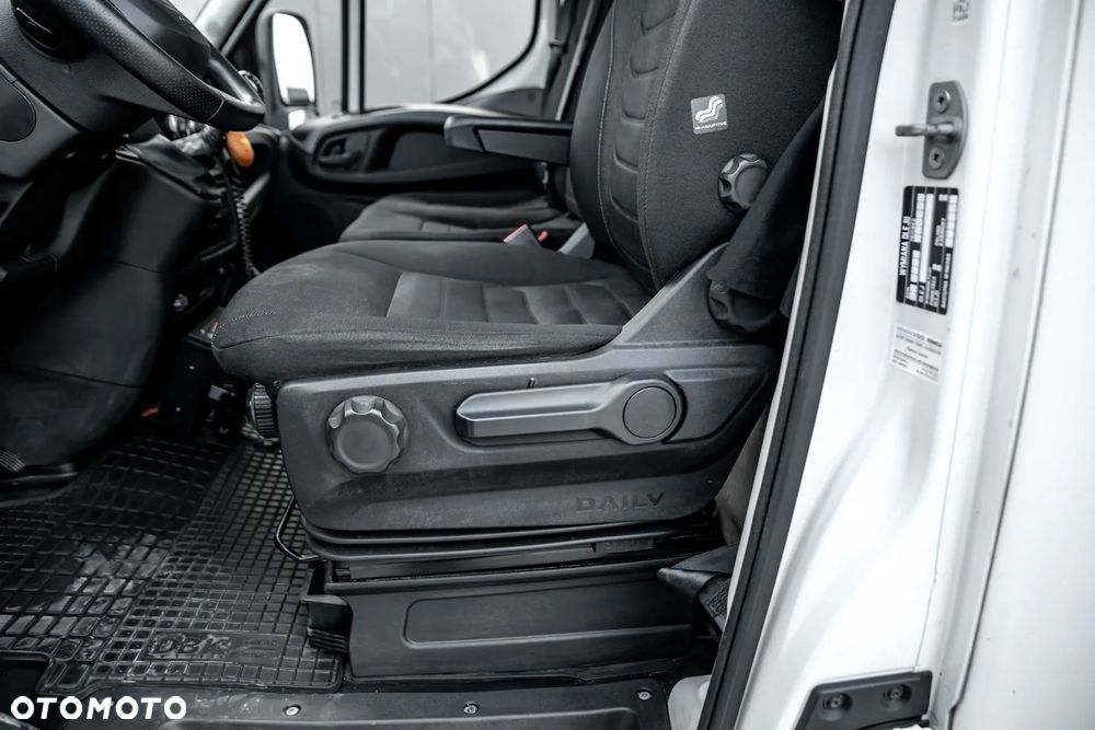 Iveco 70C18/DG DIGICROSS - 21