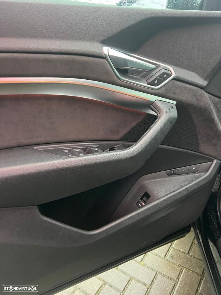 Audi e-tron 50 quattro - 8