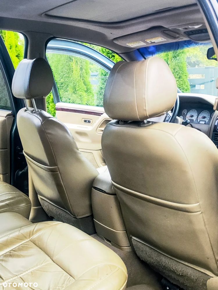 Jeep Grand Cherokee 4.0 Laredo - 24