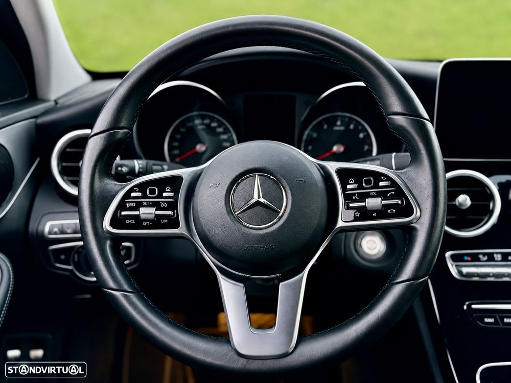 Mercedes-Benz C 300 e T 9G-TRONIC Avantgarde - 22