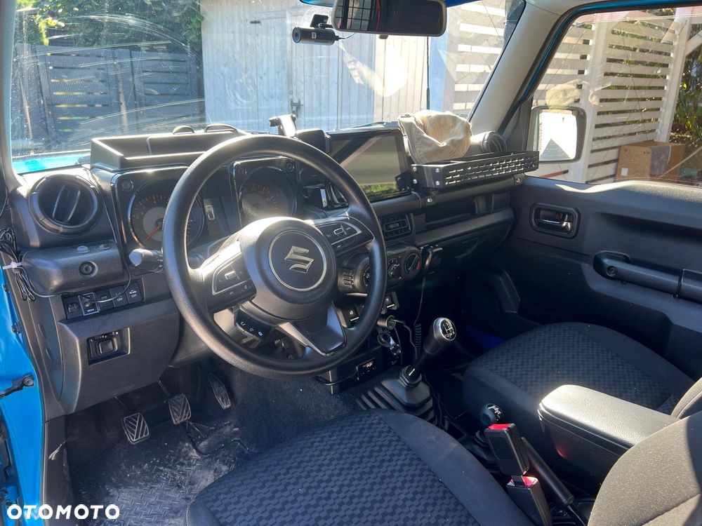 Suzuki Jimny - 17