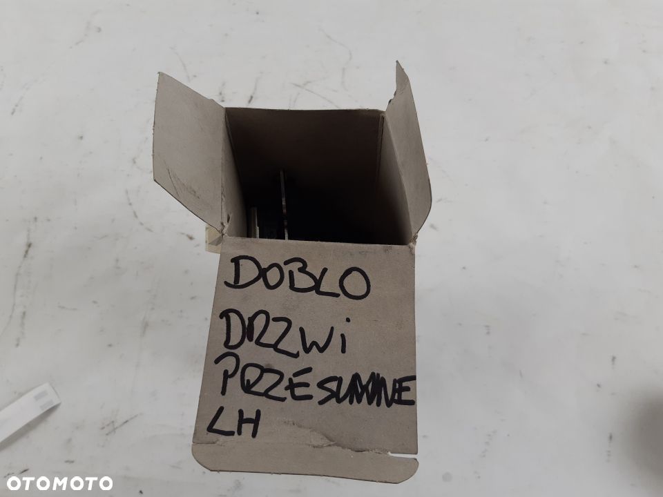 FIAT DOBLO I ZAMEK DRZWI PRZESUWNYCH LEWE - 4