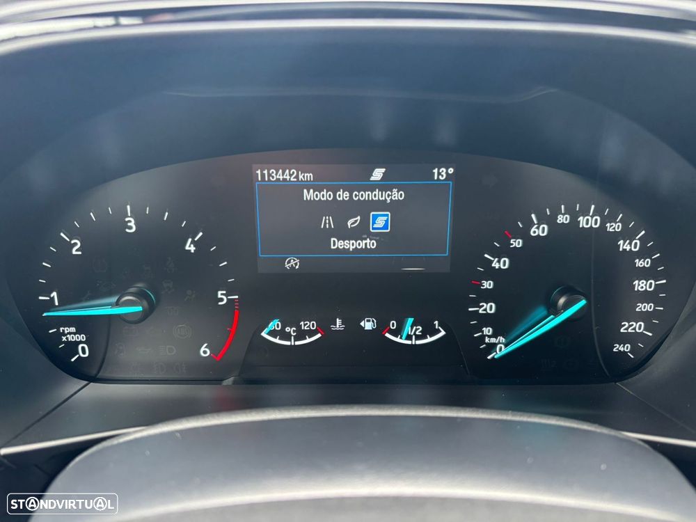 Ford Focus SW 1.5 TDCi EcoBlue ST-Line - 31