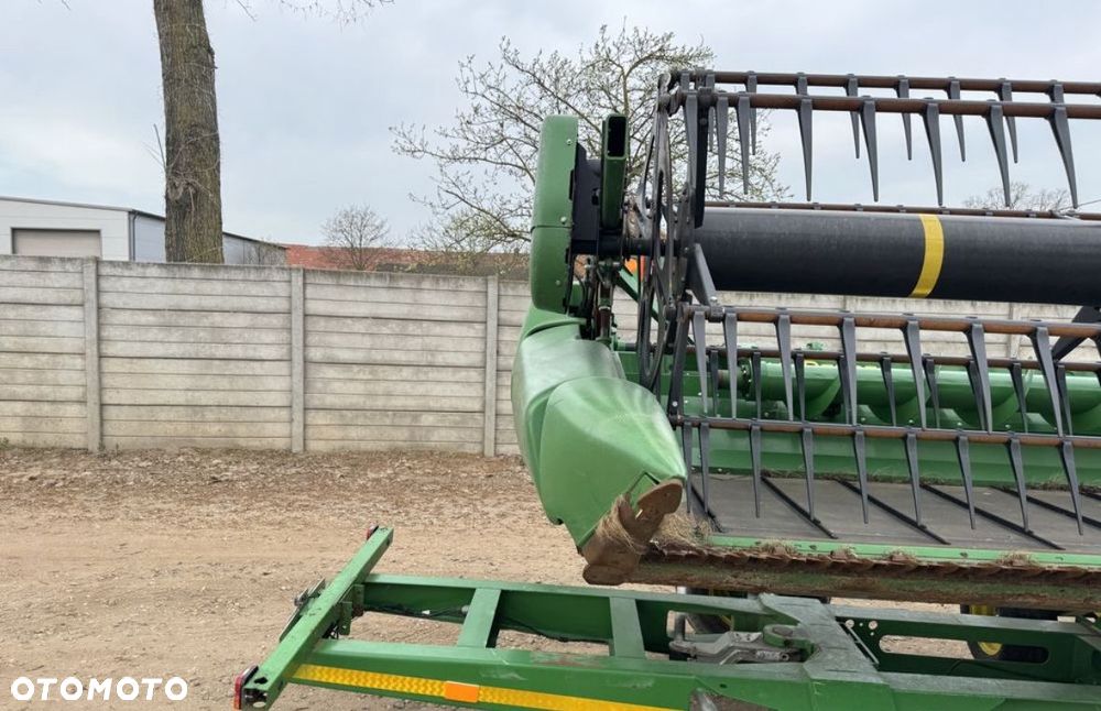 John Deere 635D - 4