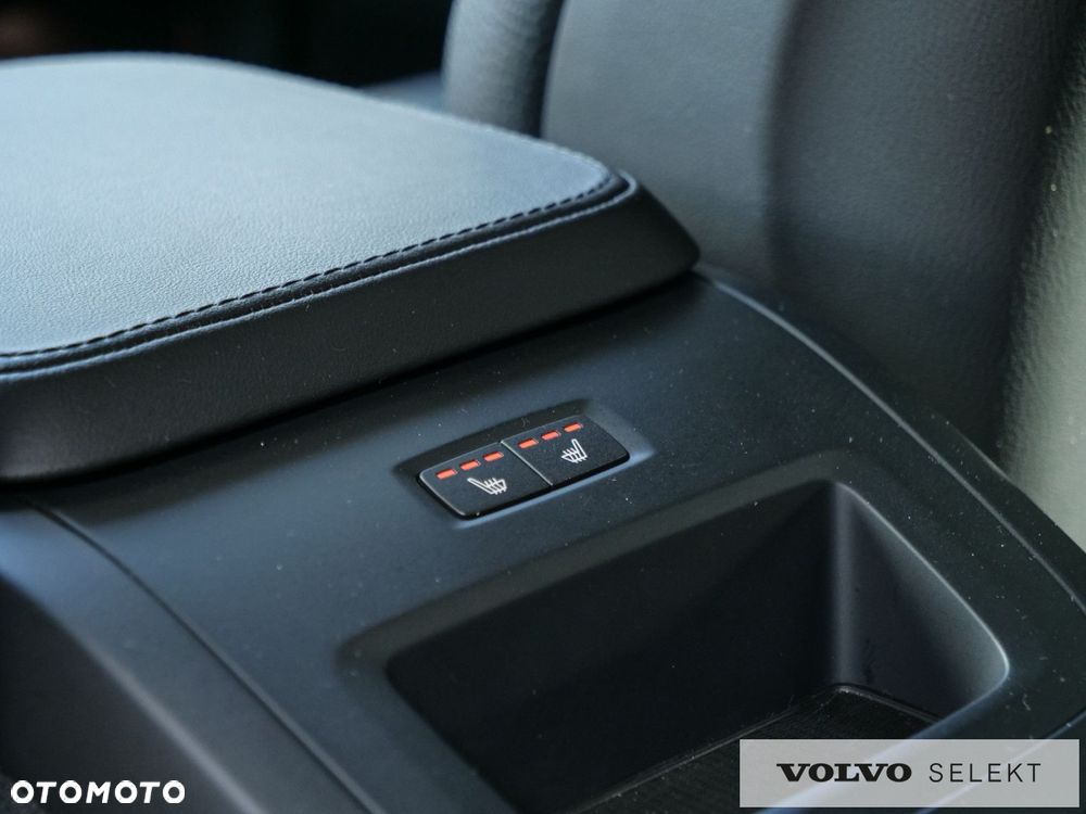 Volvo XC 90 - 19