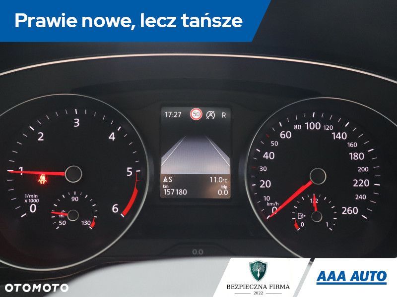 Volkswagen Passat Variant - 13