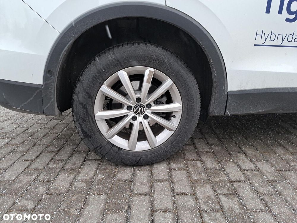 Volkswagen Tiguan - 18