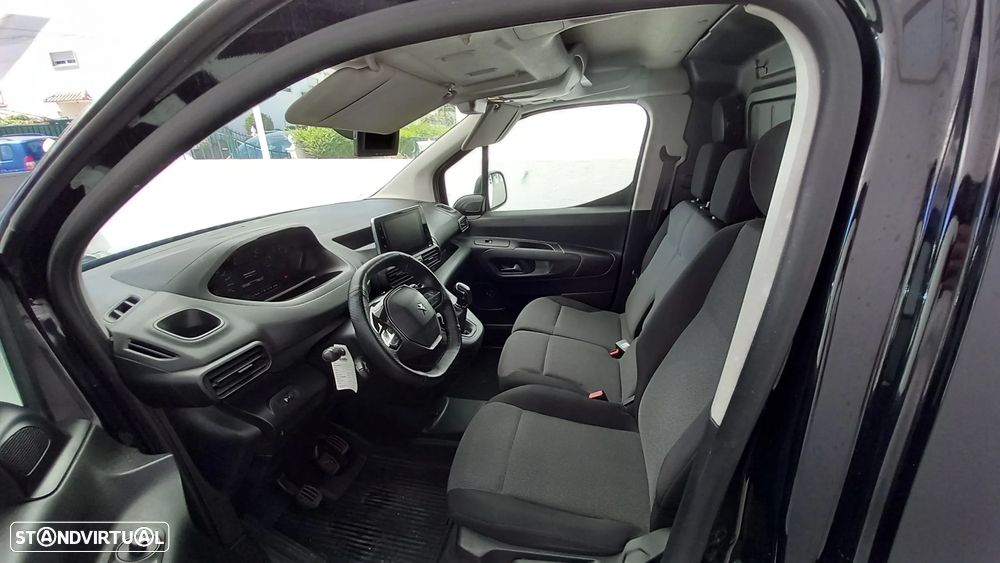 Peugeot Partner - 8