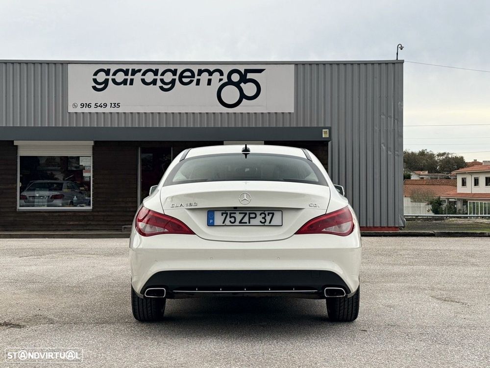 Mercedes-Benz CLA 180 d Urban - 4
