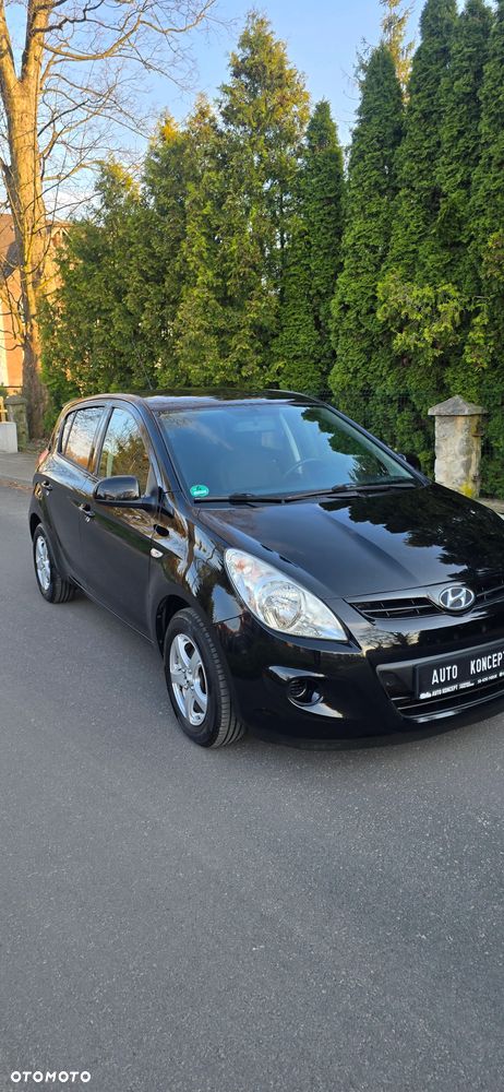 Hyundai i20 1.2 UEFA EURO 2012 Edition - 2